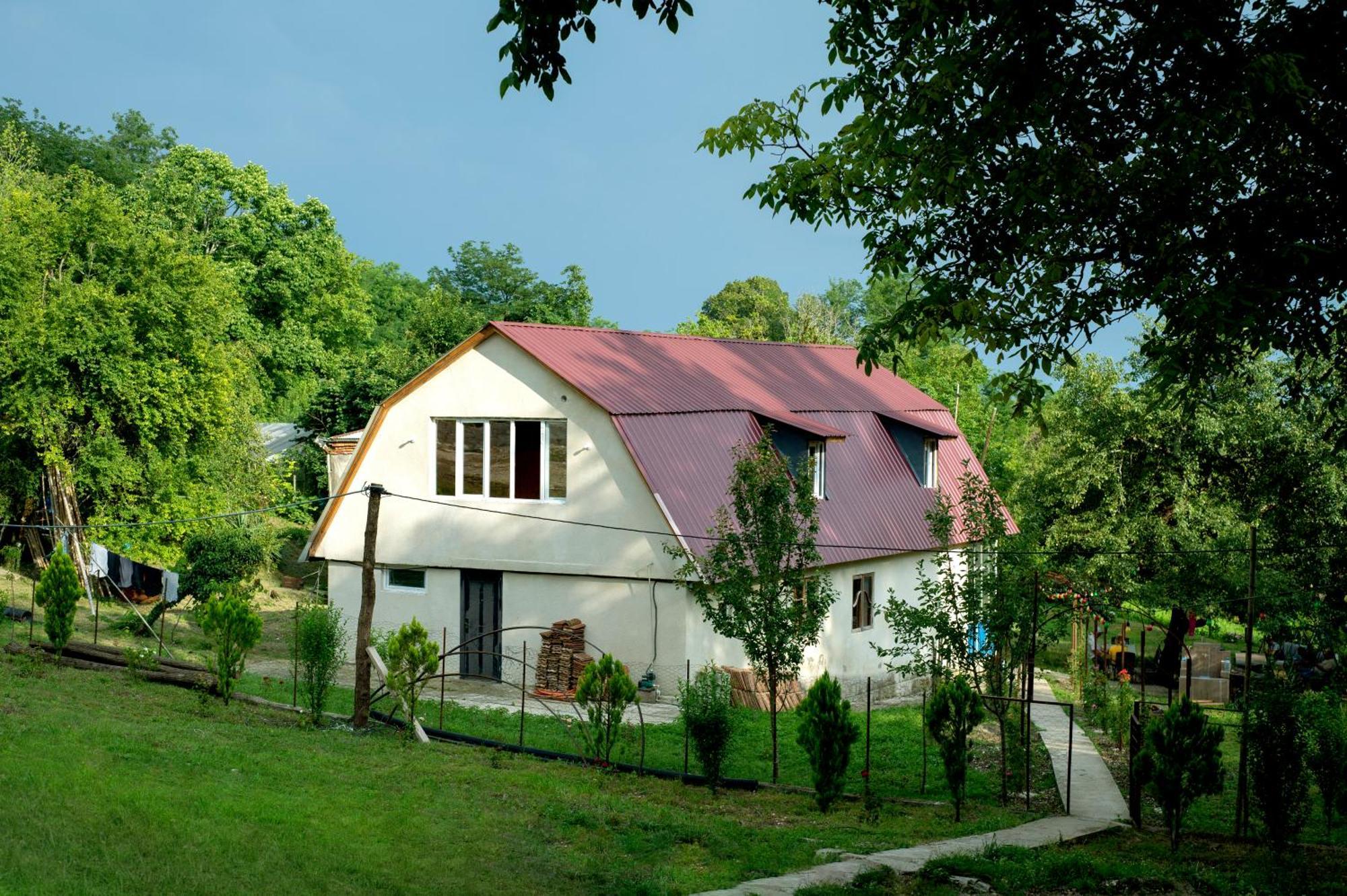 Gordela Hotel Gordi Esterno foto